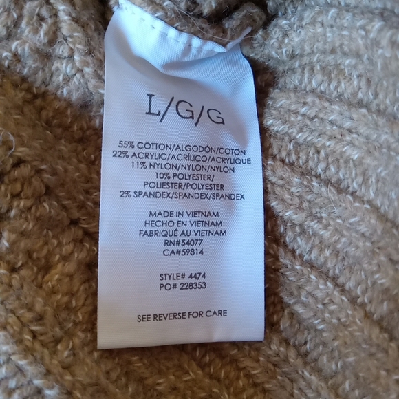 NWOT CAbi Tan Oversized Multi Knit Pattern Cardigan Sweater L/Xl - Picture 7 of 9